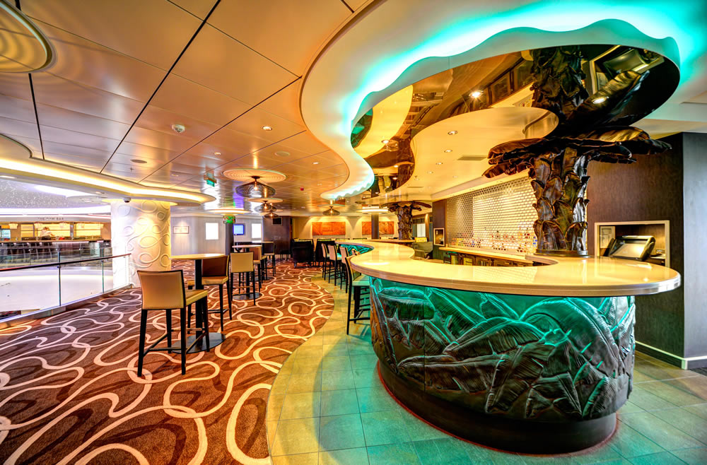"Sugar Cane" el irresistible "Mojito Bar" a bordo del Norwegian Getaway CRUCEROS BALTICO CRUCEROS CARIBE NORWEGIAN GETAWAY CRUCEROS NORTE DE EUROPA CRUCEROS NORWEGIAN CRUISE LINE